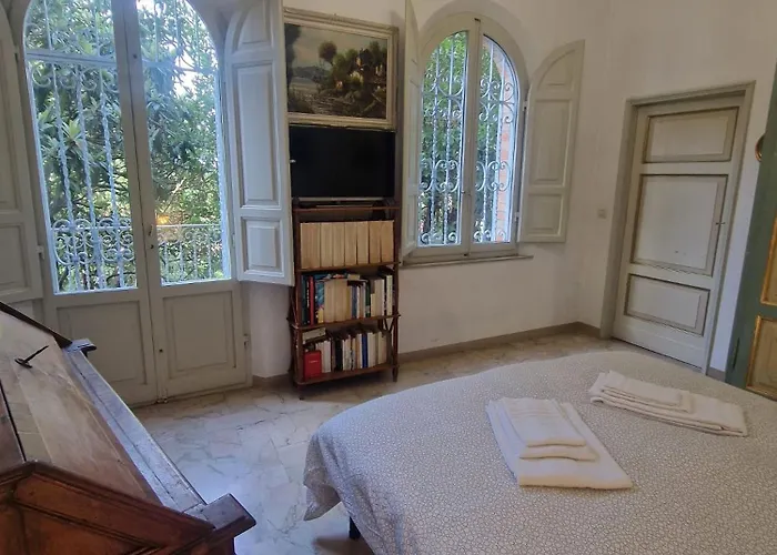 Secret Villa's Garden Alloggio in famiglia