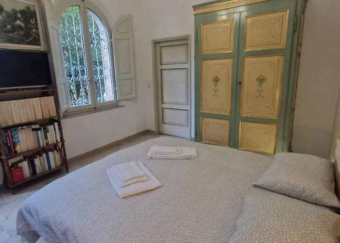 Secret Villa's Garden *